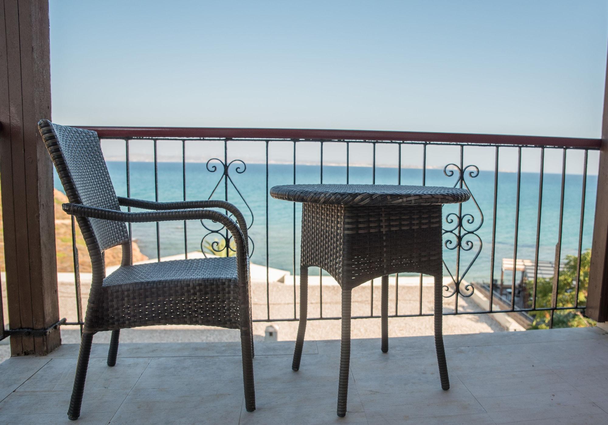 Erytha Hotel & Resort Chios Карфас Экстерьер фото